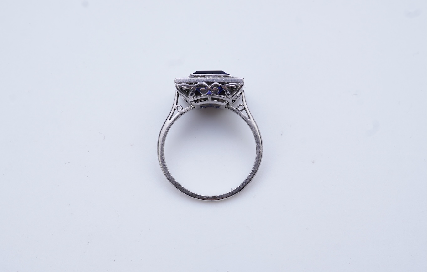 An Art Deco sapphire and diamond ring, 1920s